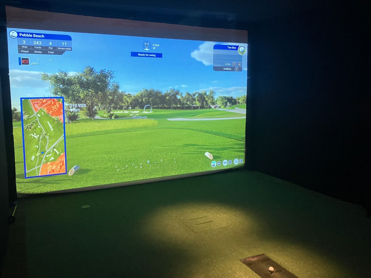 Indoor Golf Simulator in North Cornwall